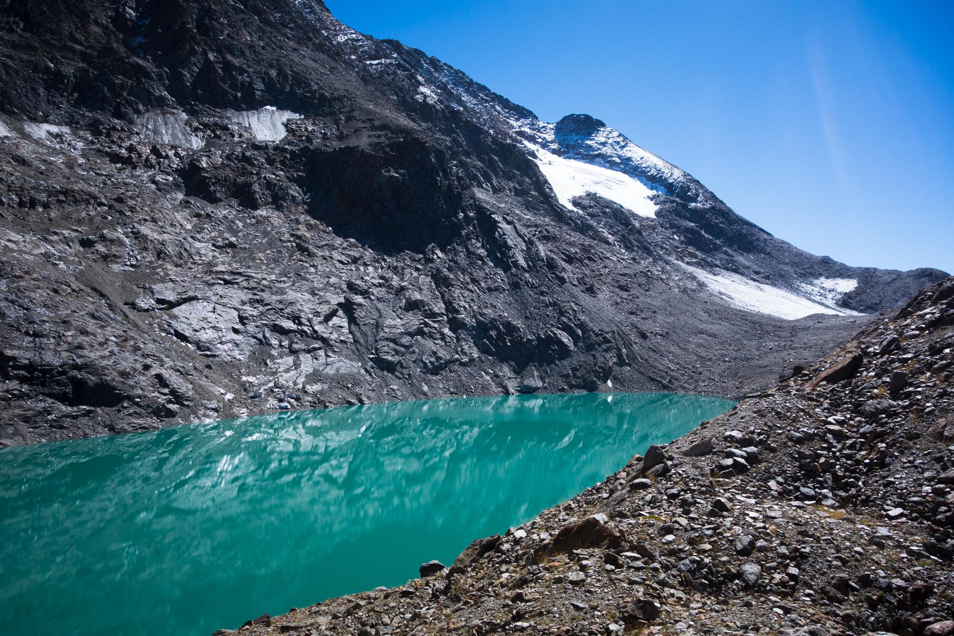 Tour Des Lacs Des Grandes Rousses - Plateau Inférieur Et Supérieur ...